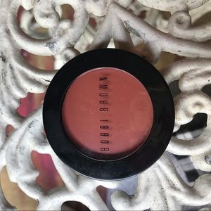 Bobbi Brown pot rouge for lips and cheeks