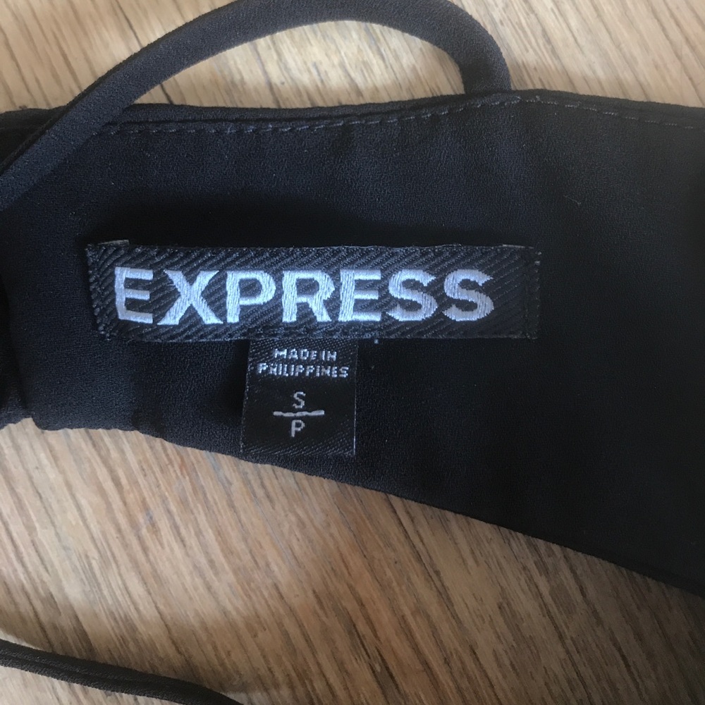 Express Black Top - Picture 3 of 3