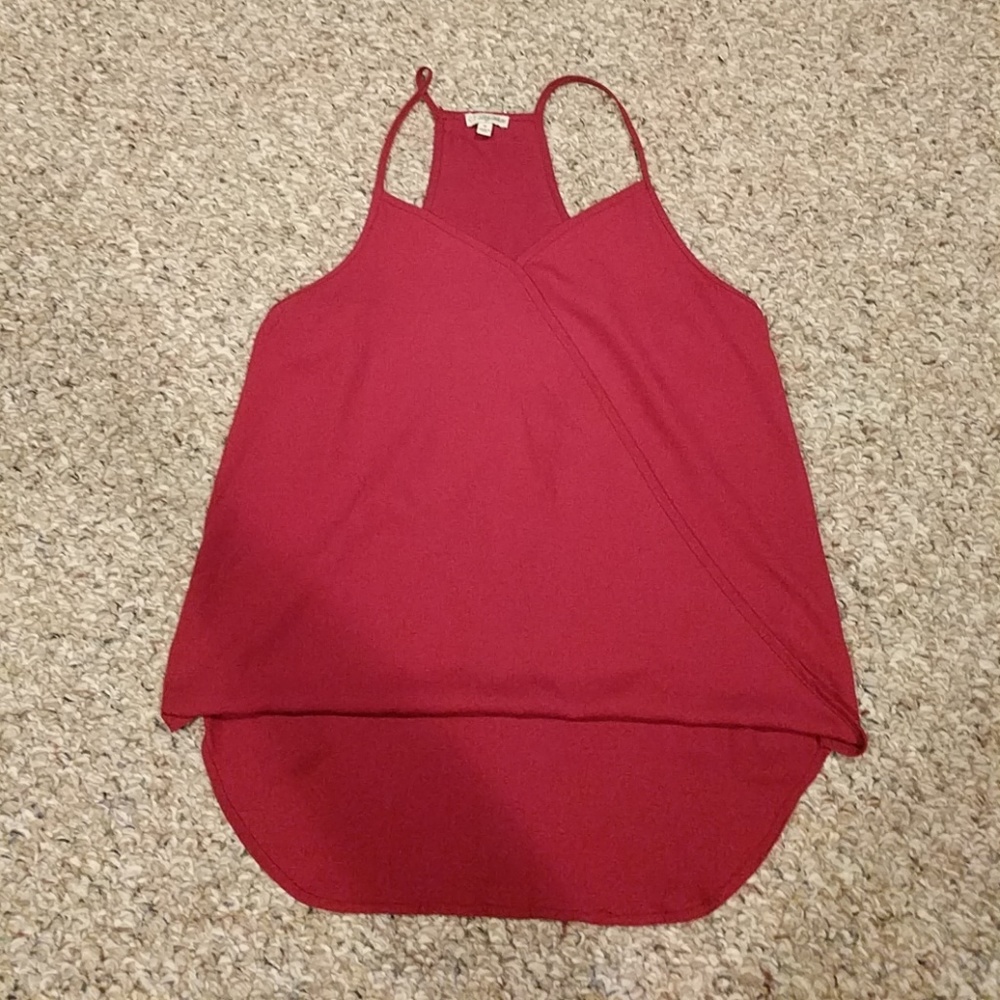 🔹Lily White 🔹 Red Tank Top