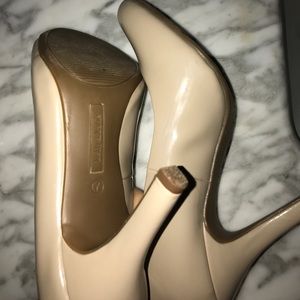 Worn once shiny nude heels