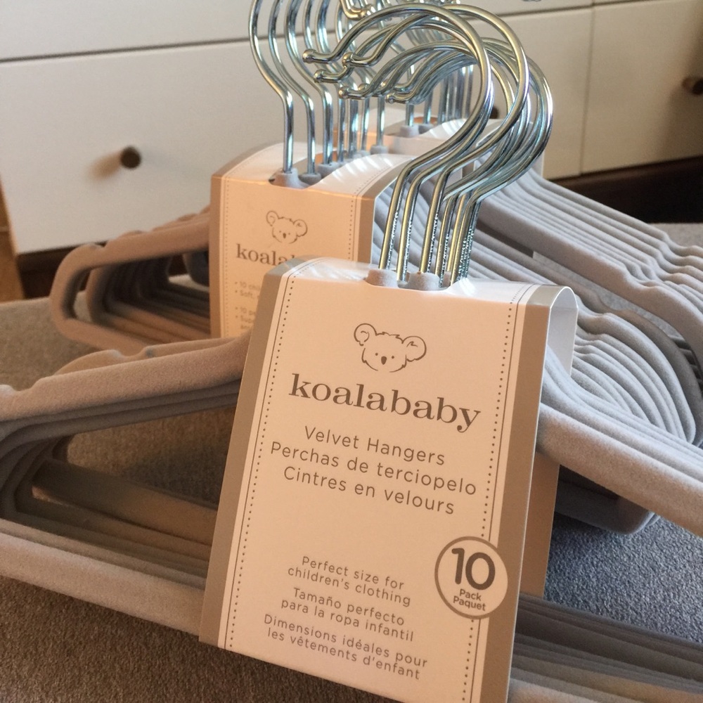 3 sets of Koalababy Grey Velvet Hangers 10 pack