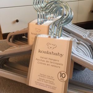 3 sets of Koalababy Grey Velvet Hangers 10 pack