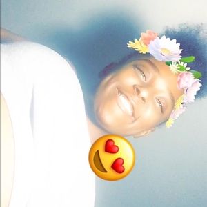 Meet your Posher, Lanadia