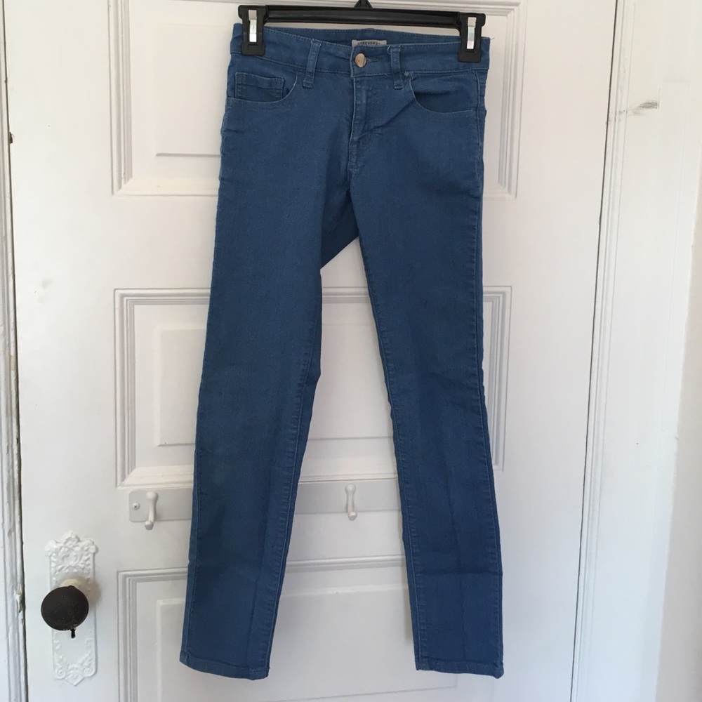Blue stretchy jeans
