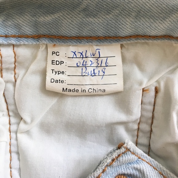 Levi shorts - Picture 5 of 5