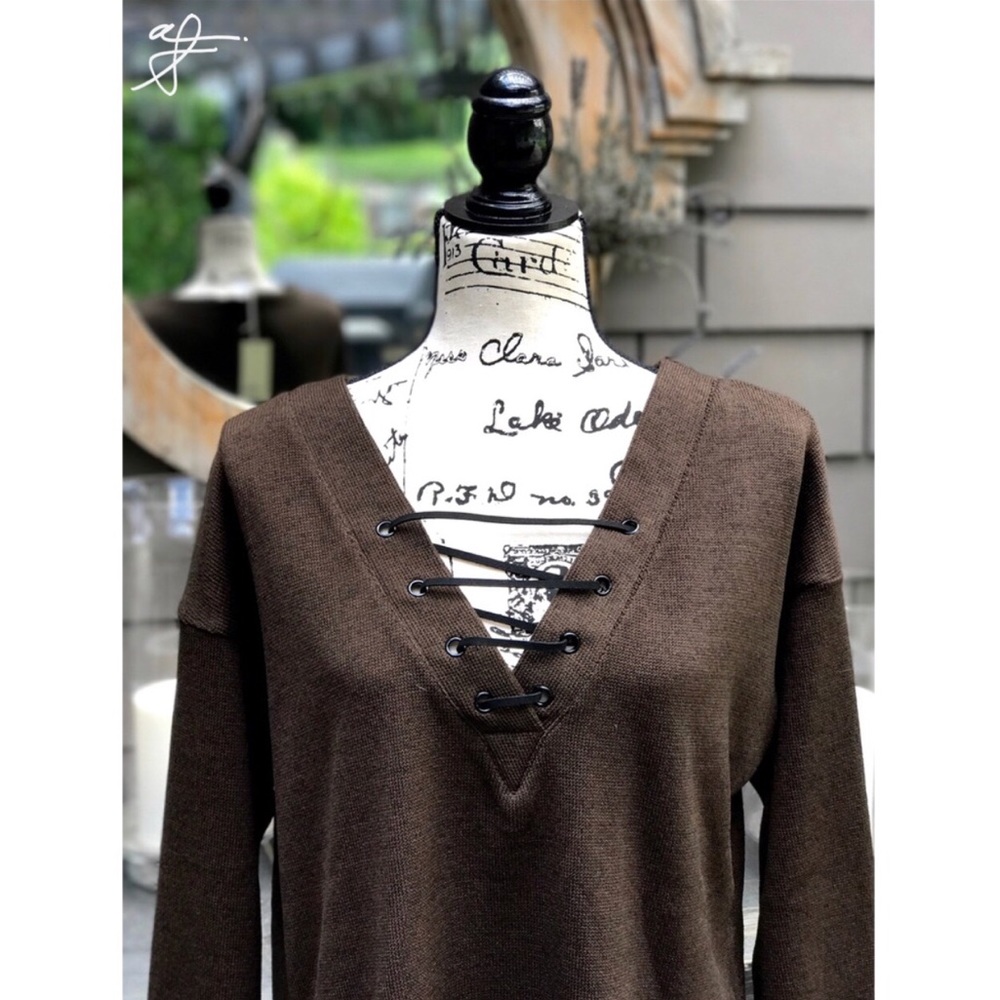 🆕LF || Dark Brown + Black Lace Up Sweater