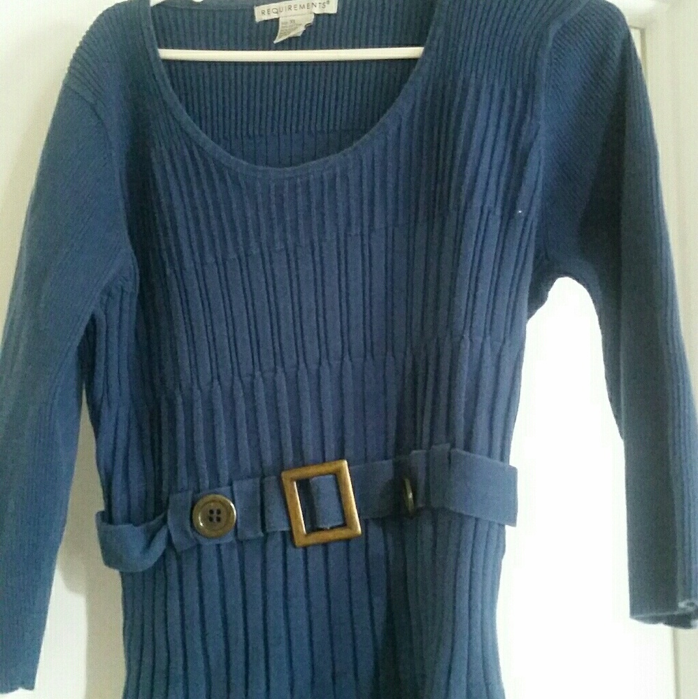 Ribbed sweater w/faux belt