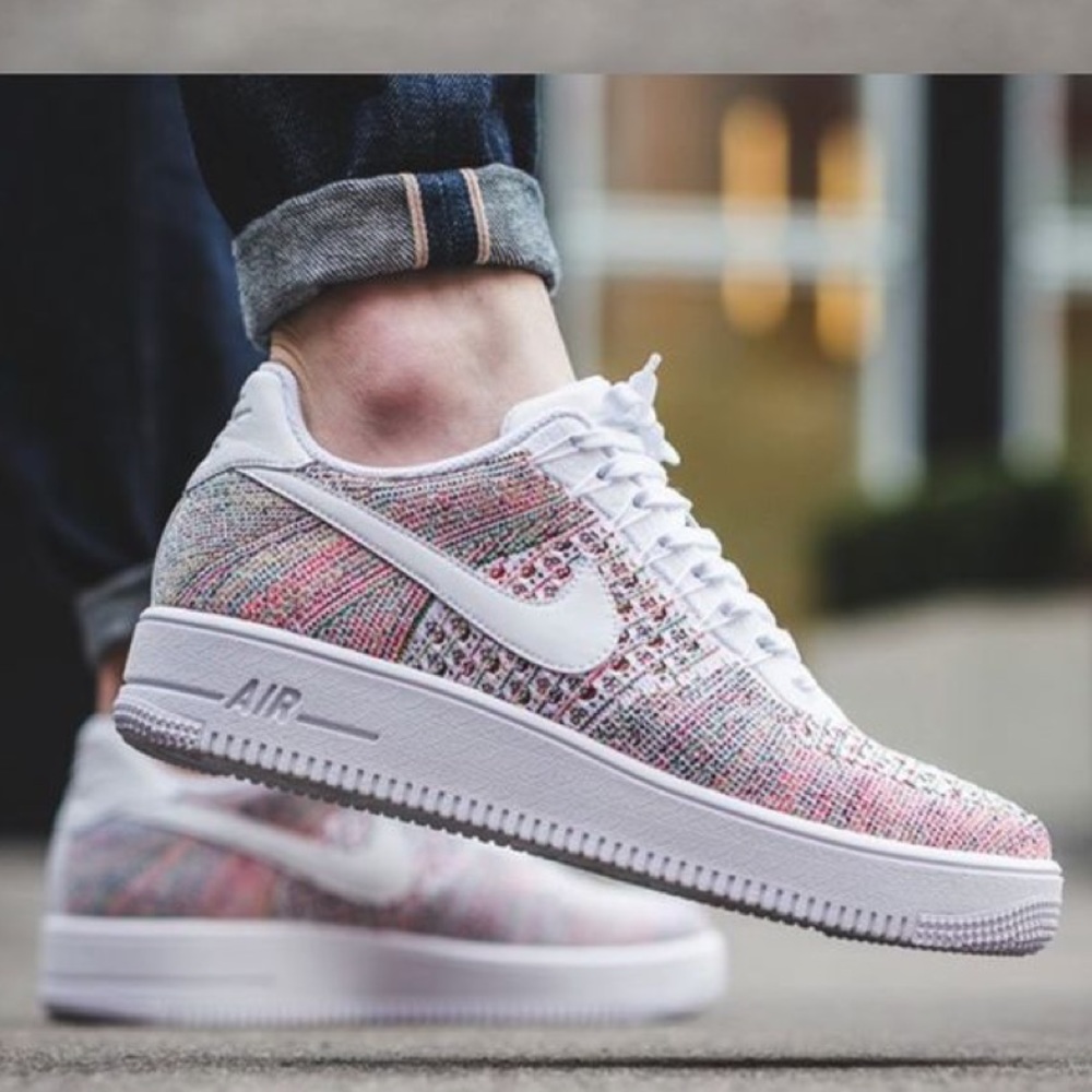 NWT Air Force Flyknit Low WMNS, size 8 - Picture 2 of 8