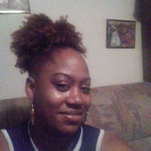 Meet your Posher, Stephanie