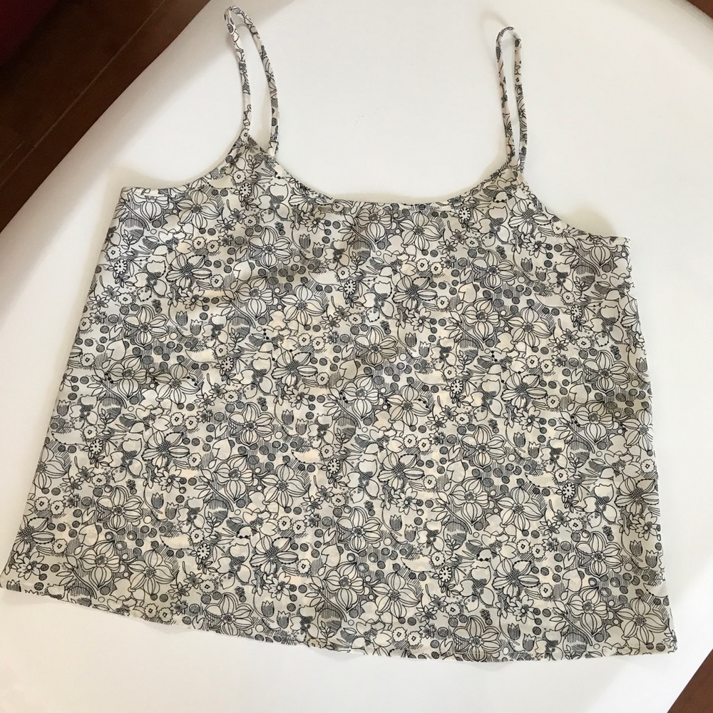 ✊️Final price drop✊️ Crop top