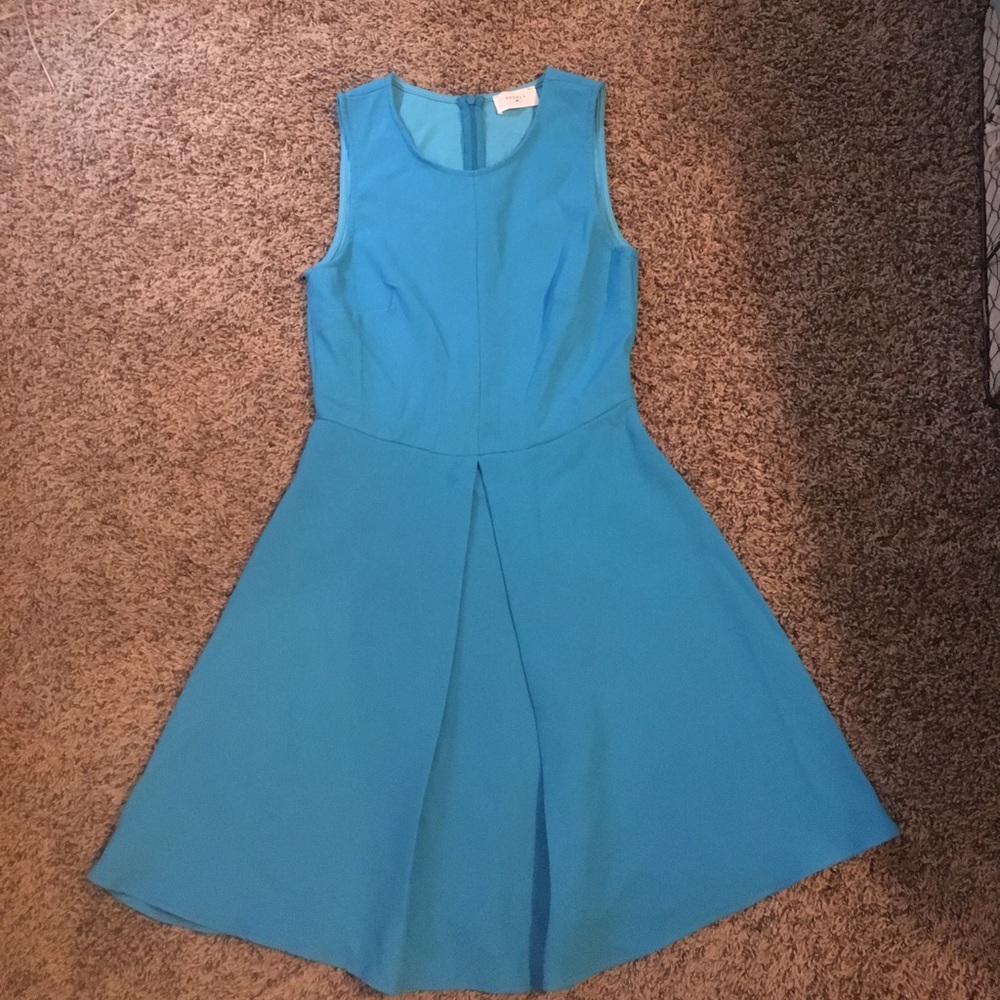 Blue dress