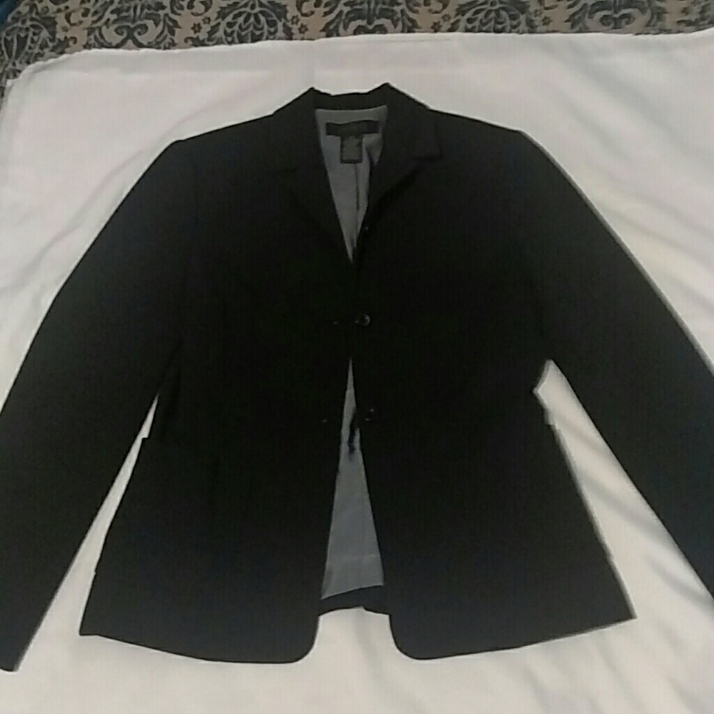 The Limited Suit Blazer. New Condition. No Flaws.
