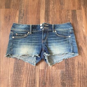 NWOT Booty booty booty booty rockin' everywhere!