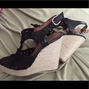 Lucky Brand Black Open Toe Crochet Espadrille Heel