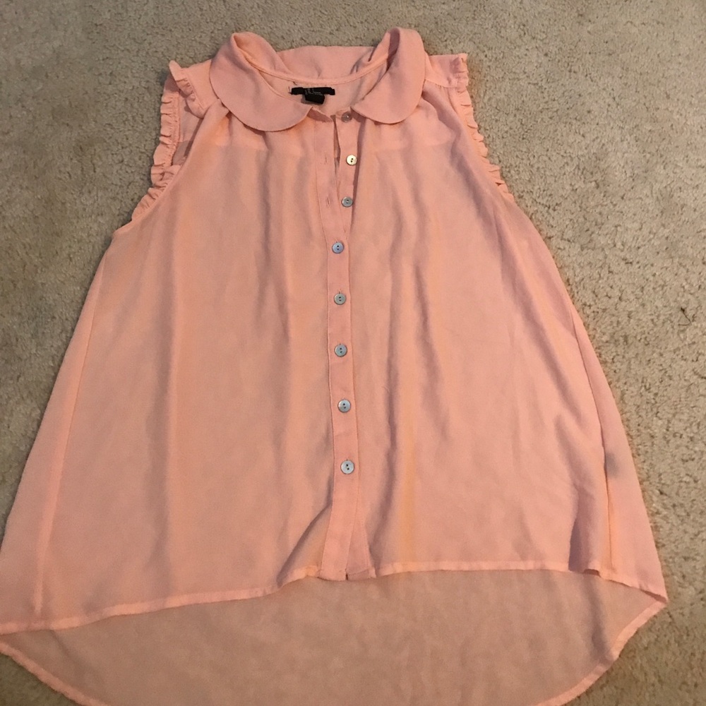 Cute light orange top