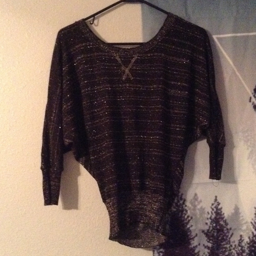 Sparkly long sleeved shirt