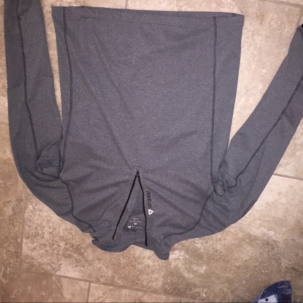 Reebok 1/2 zip, athletic jacket