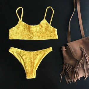(SOLD)🔥🔥🔥Smock bikini in yellow 🔥🔥🔥