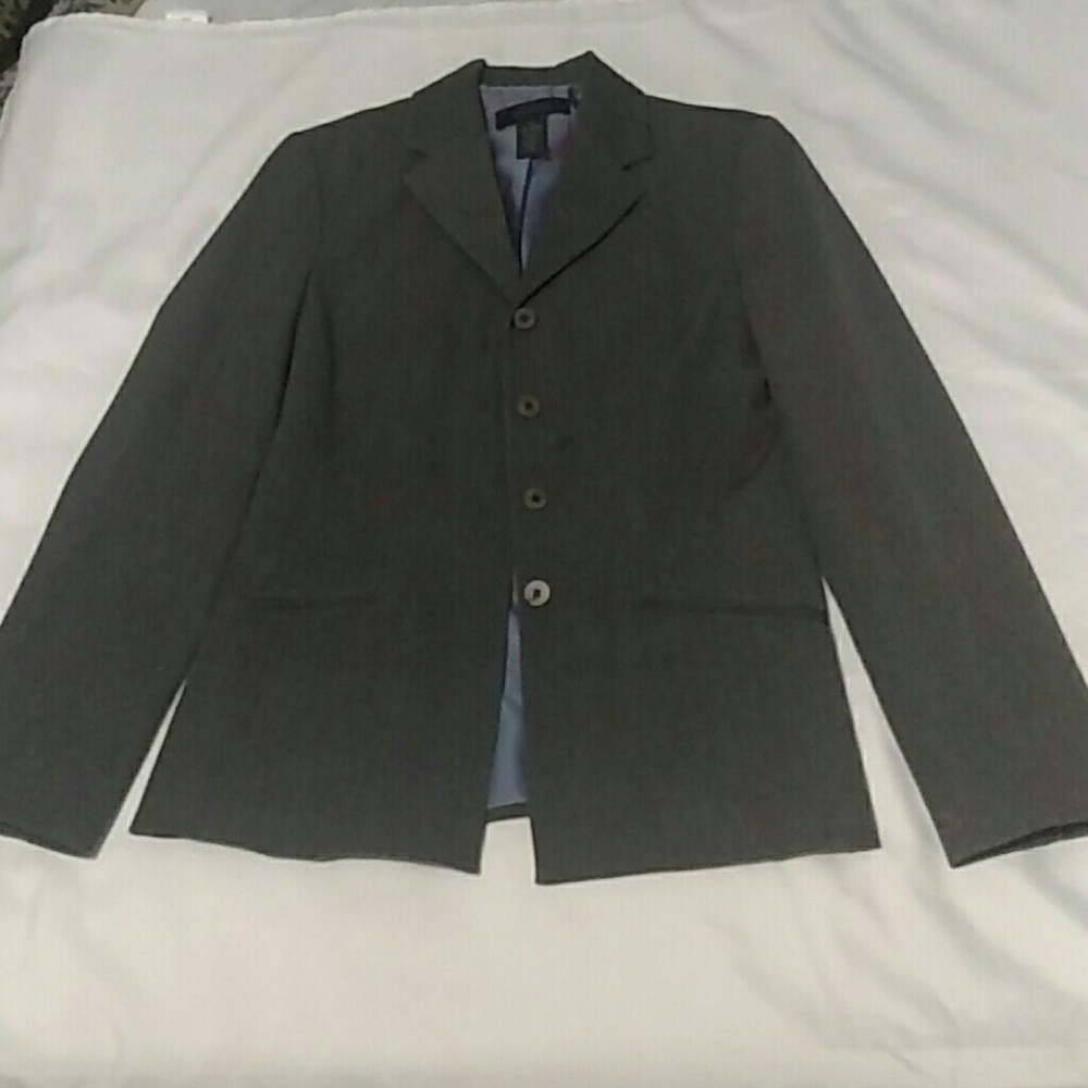 The Limit Suit Blazer. Like New Condition. No Flaw