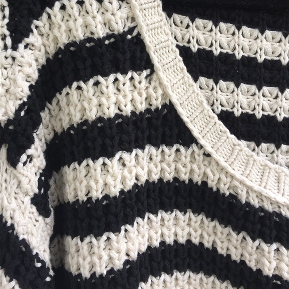 Free People At The Beach Pullover - Picture 5 of 7