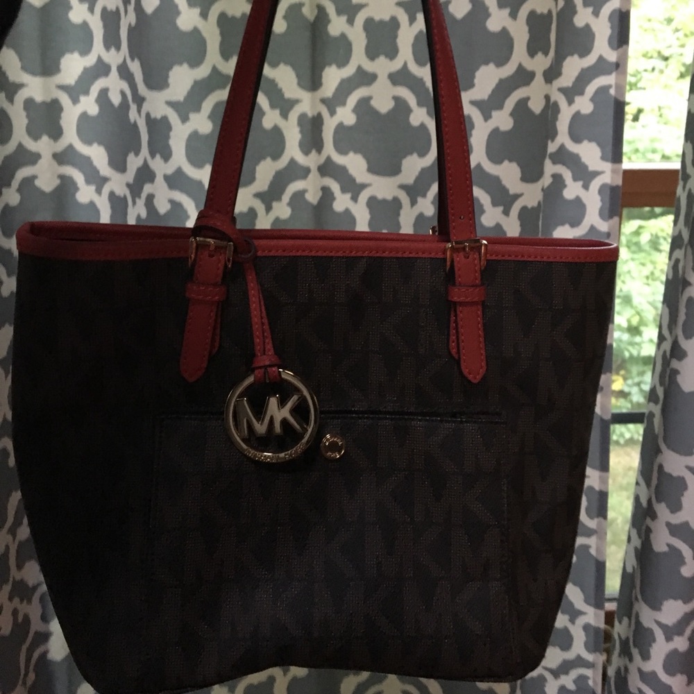 Authentic Michael Kors satchel