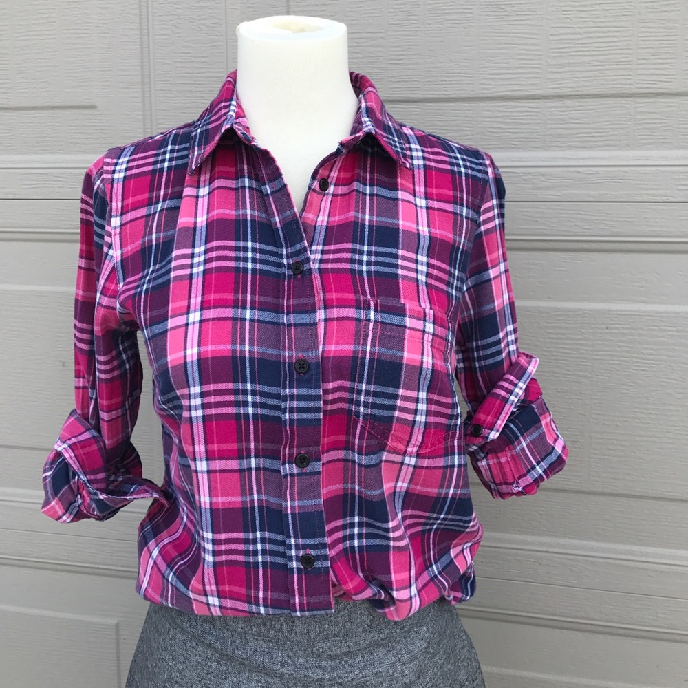 Gap button down flannel shirt