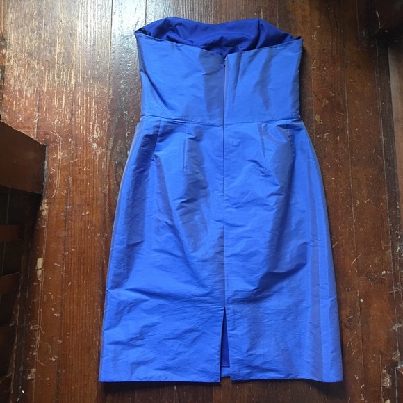 Metallic blue strapless cocktail dress - Picture 2 of 7