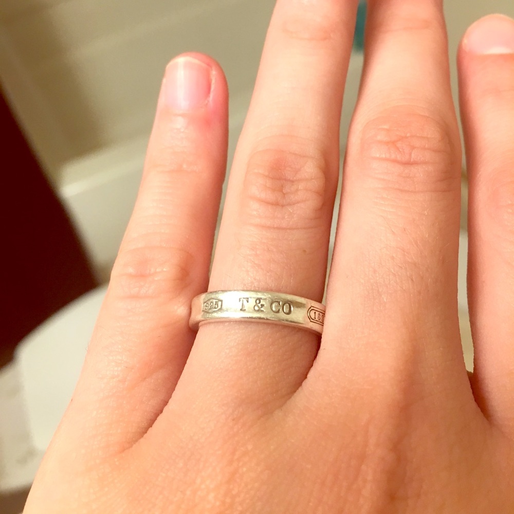Tiffany and Co ring size 5 1/2