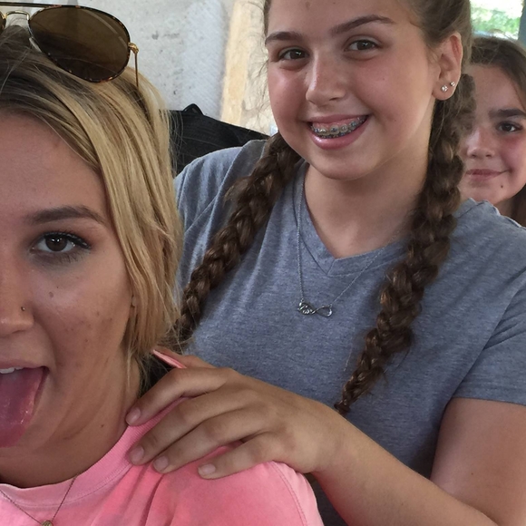 Meet your Posher, Susan - Picture 1 of 1