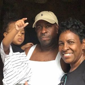 Meet your Posher, Reggie