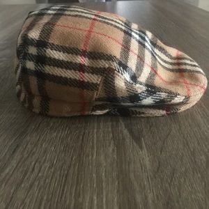 Burberry Newsboy Cap, Cabbie - Size Large