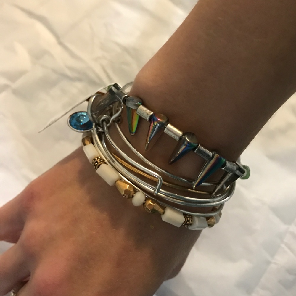 New With Tags- Alex and Ani Wrap