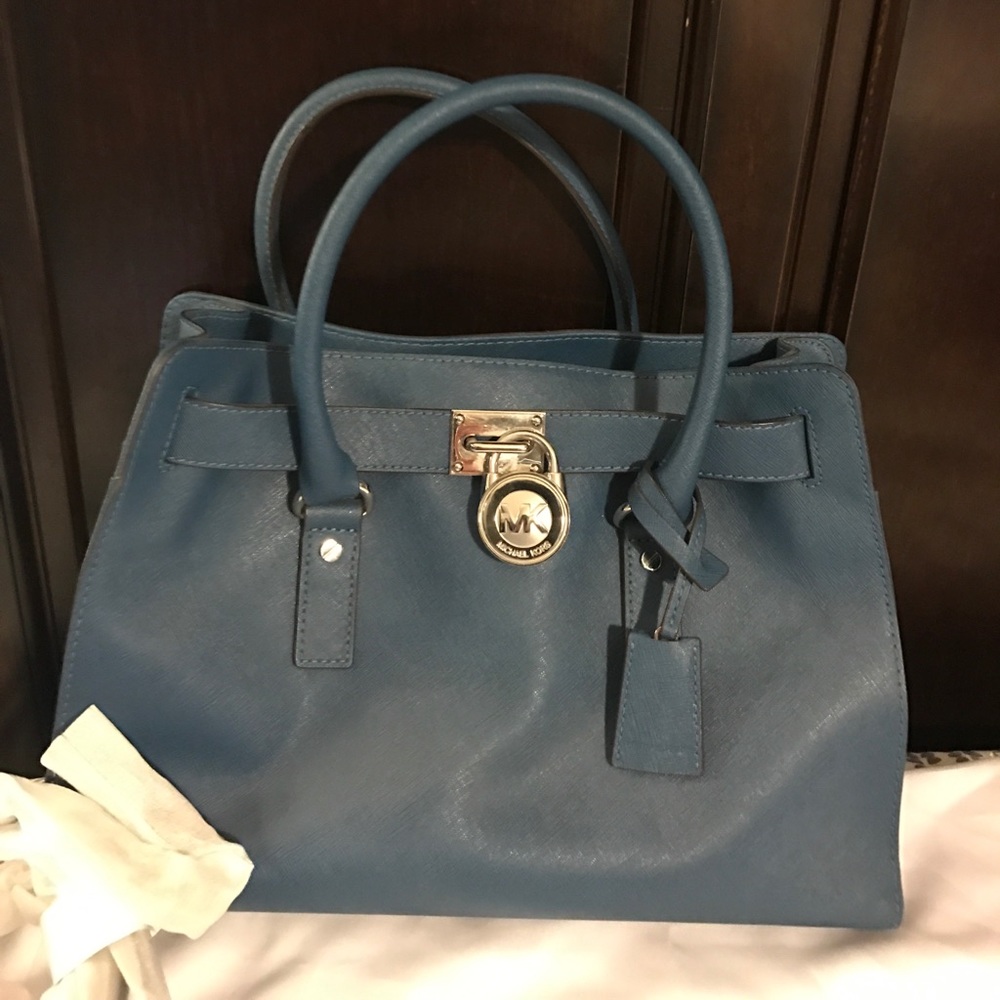 Michael Kors Hamilton Tote - Picture 2 of 7