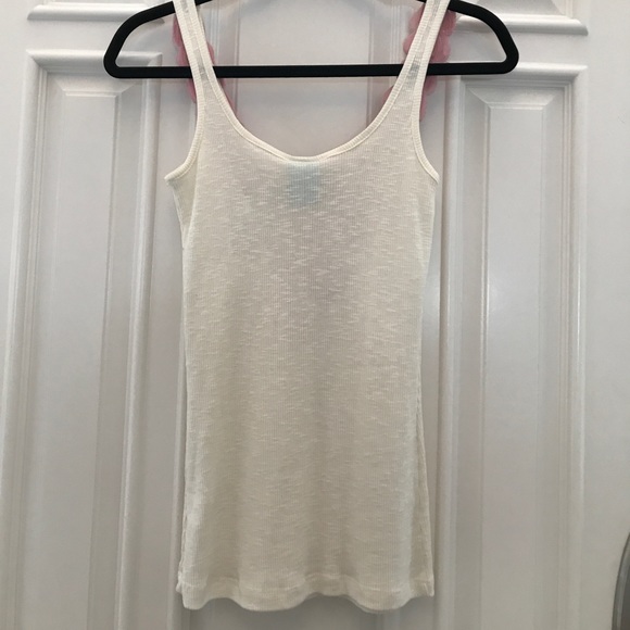 Floral embellished Tank Top - Picture 3 of 4