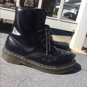 Dr Marten Air Wairs