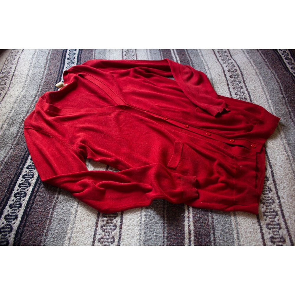 Cardigan - Picture 2 of 3