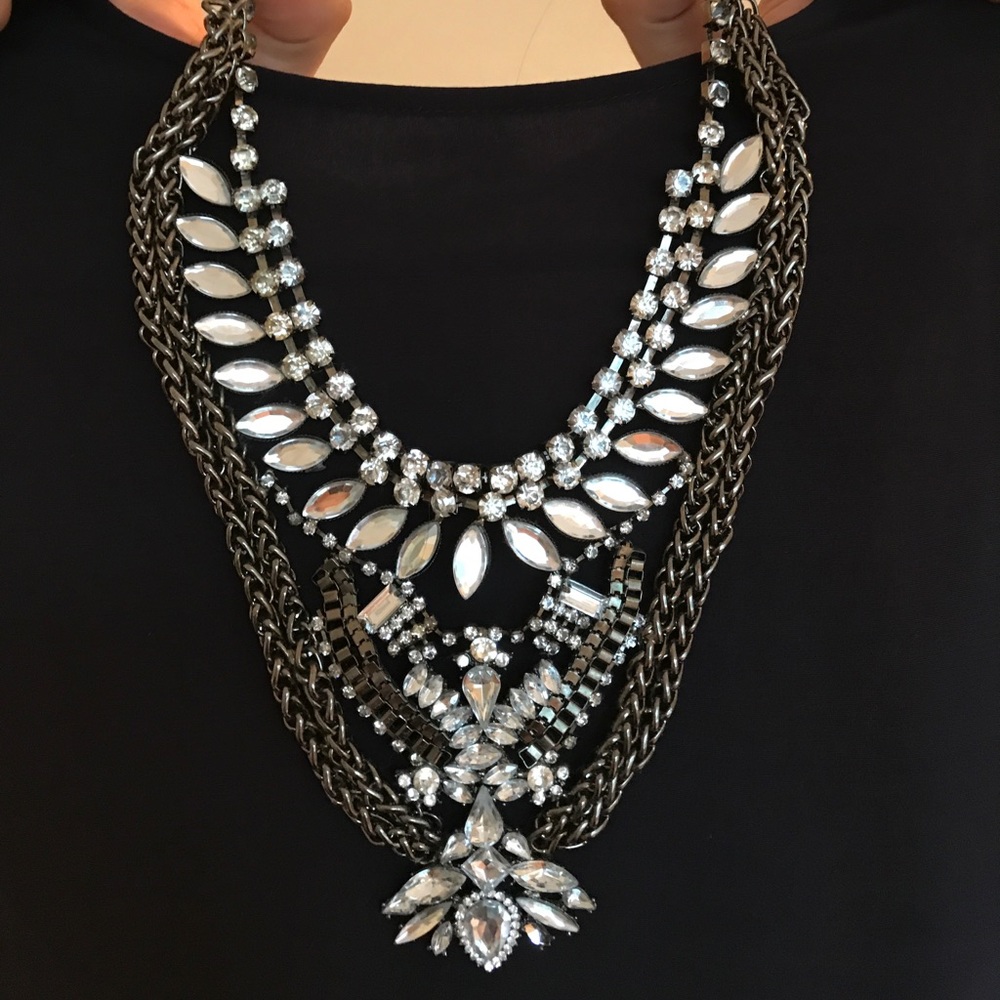 Mirina collection statement necklace