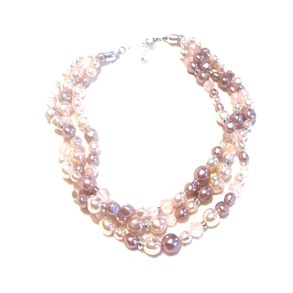 Pearl necklace