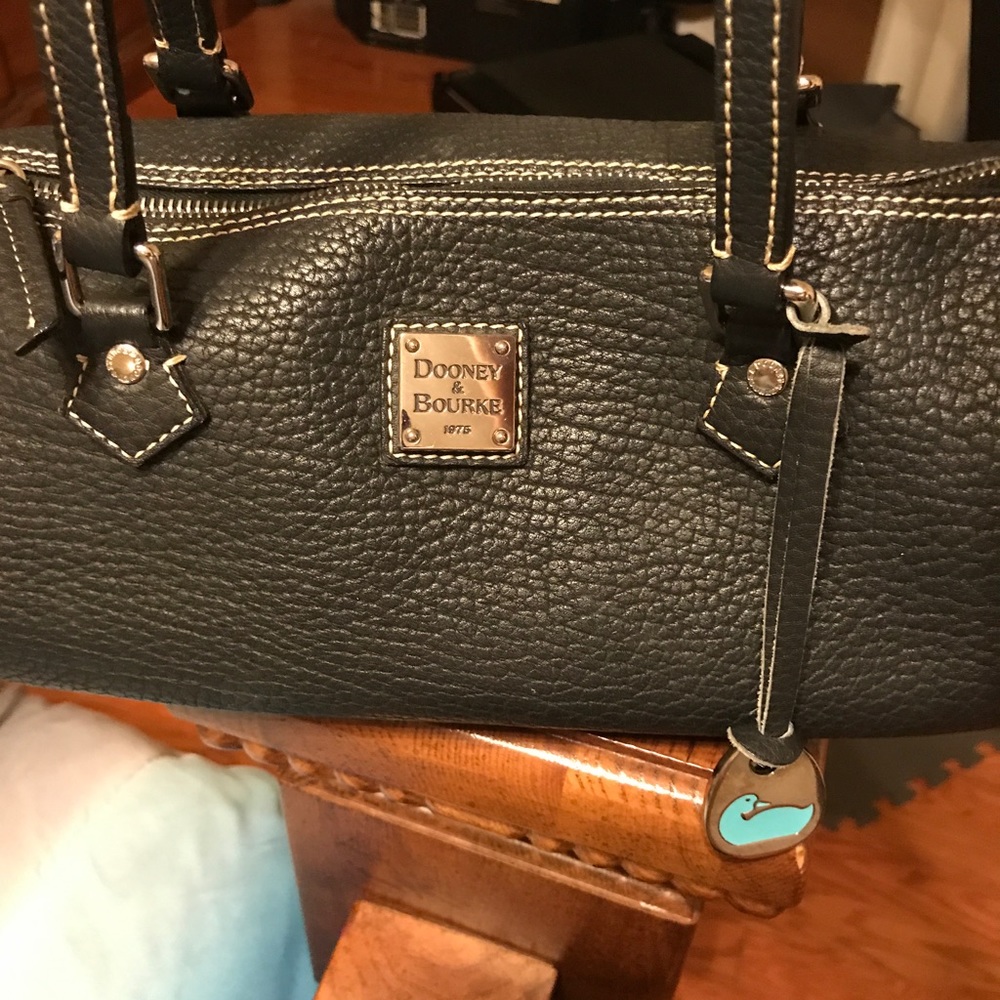 Dooney & Bourke purse