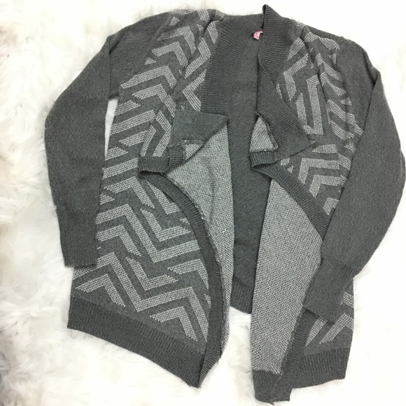 Light Grey Aztec Print Draped Front Cardigan! - Picture 2 of 3