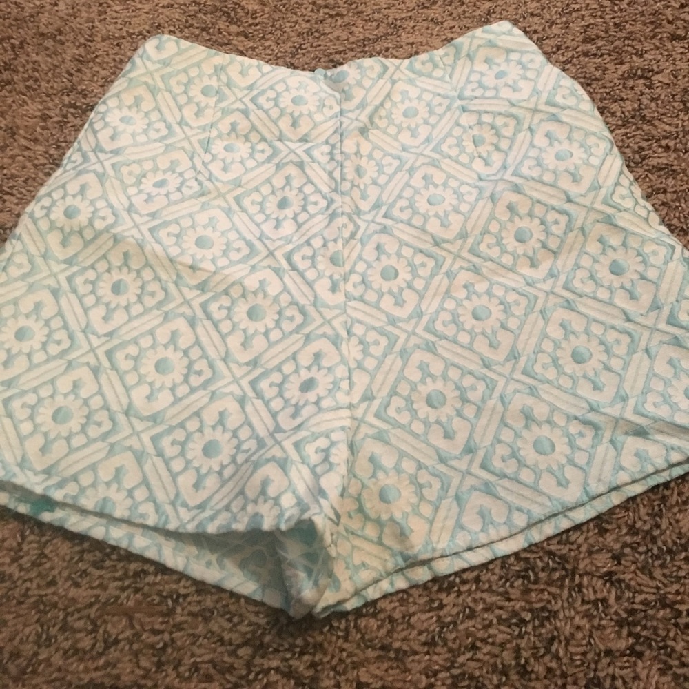 High-waisted shorts