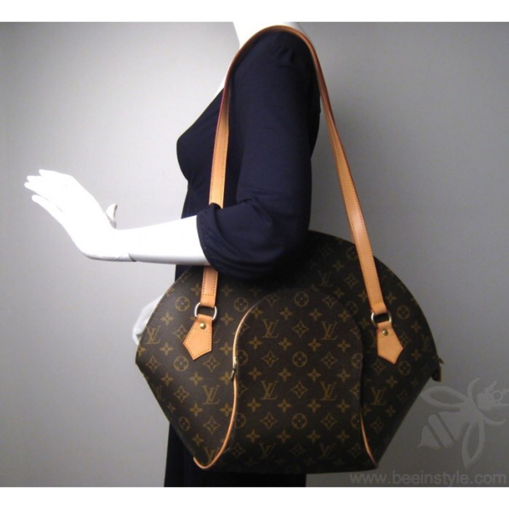 SALE! Authentic LV ellipse shopping bag