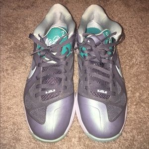 Lebron 9 Easter Edition