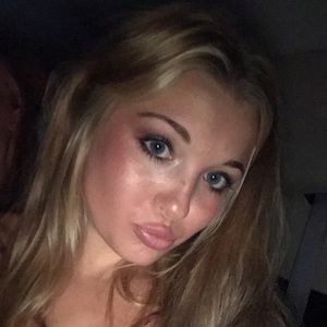 Meet your Posher, Macy