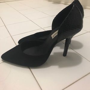Steve Madden Pointed-toe Heels