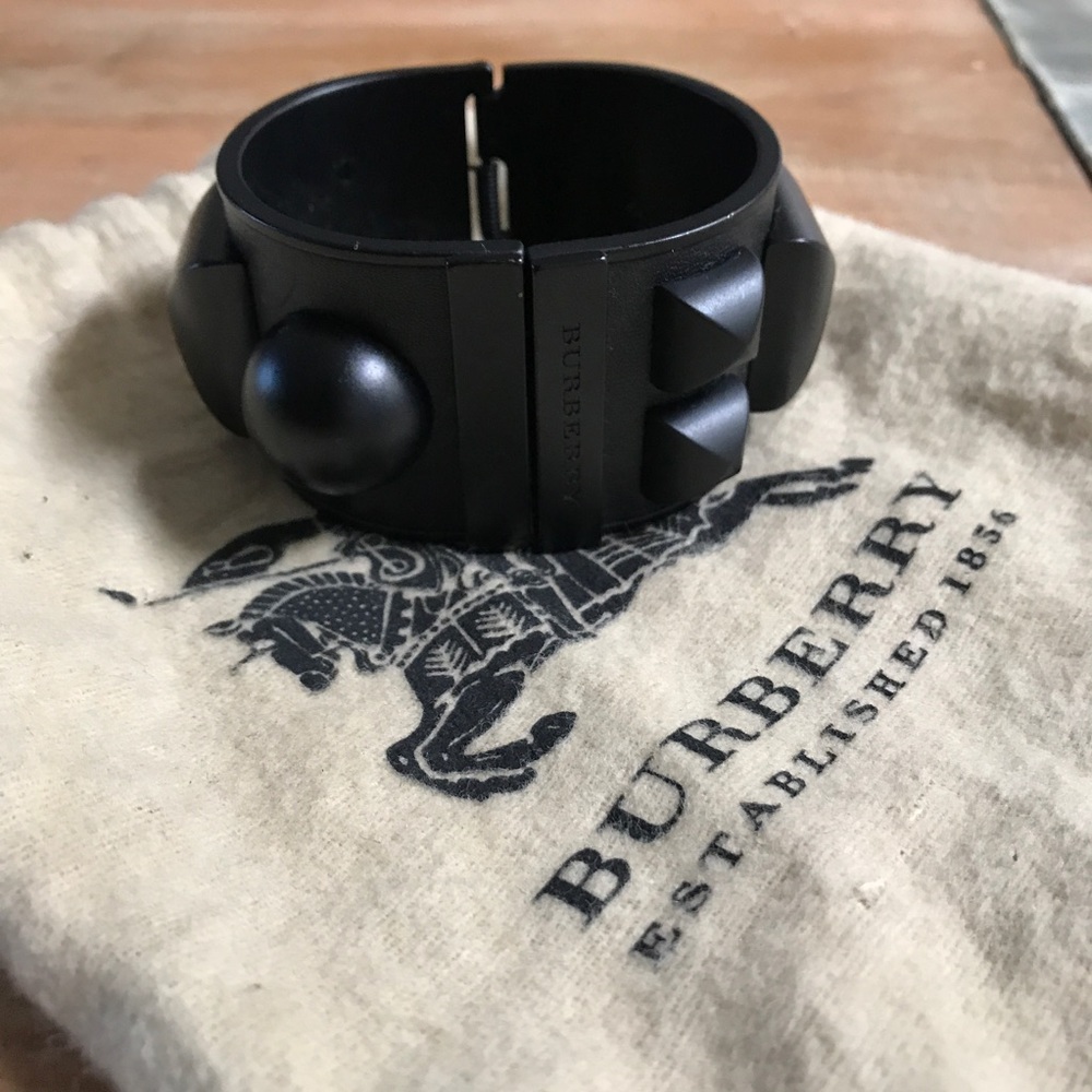 AUTHENTIC BURBERRY CUFF - Picture 3 of 6