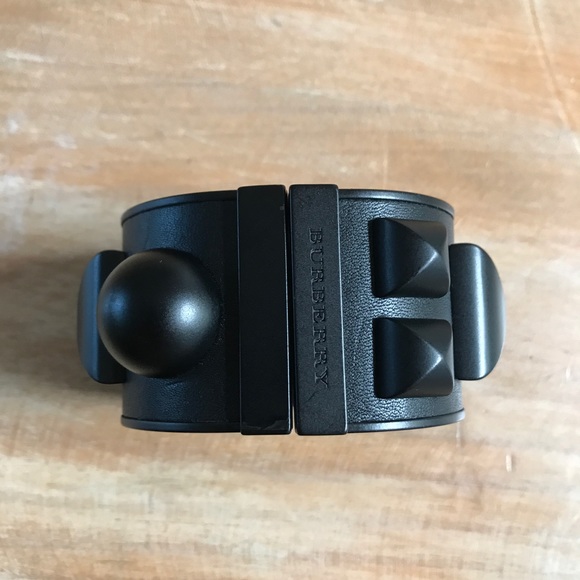 AUTHENTIC BURBERRY CUFF - Picture 5 of 6