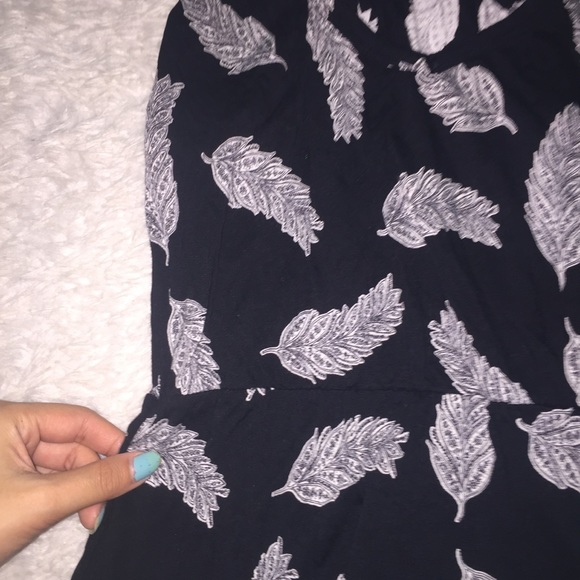 👀black and white feather dress - Picture 2 of 8