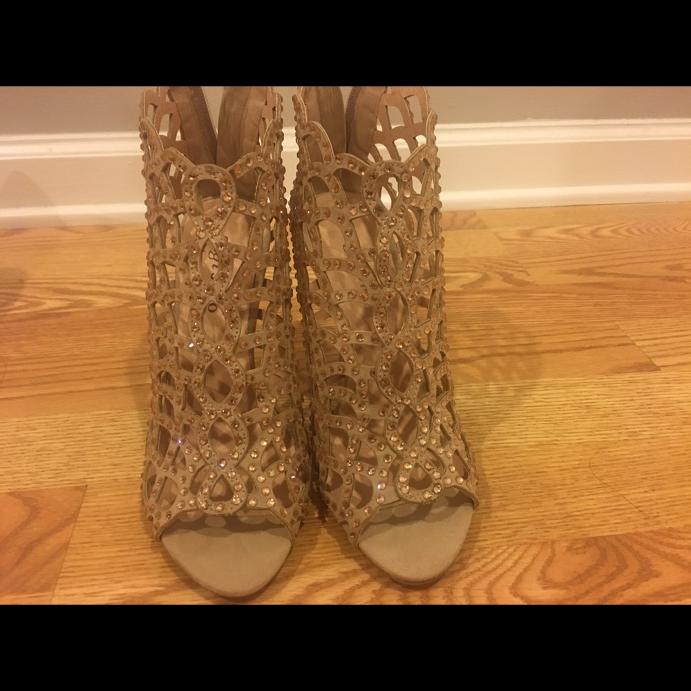 Brand New Heels with Pink Stones