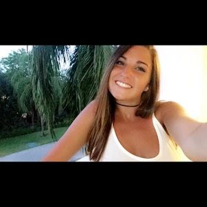 Meet your Posher, Molly